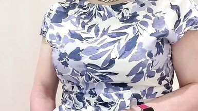 Matured cross dresser wearing a blonde wig and masturbated in a rest room - 9 image