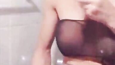 Laratransex Masturbation - 12 image