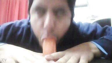 Saboreando y con hambre de verga 16