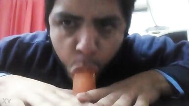 Saboreando y con hambre de verga 16