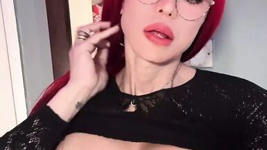 Erika at home in London - 1 image