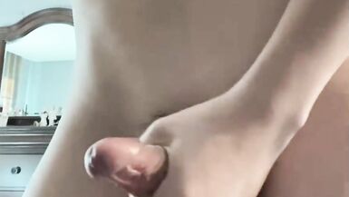 Trapzinha hitting hot handjob - 6 image