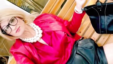 Shemale Crossdresser Transgender Milf - 14 image