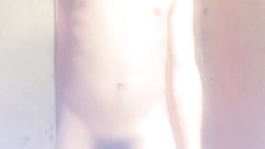 Suboan mo muna ang Reyna ng titi