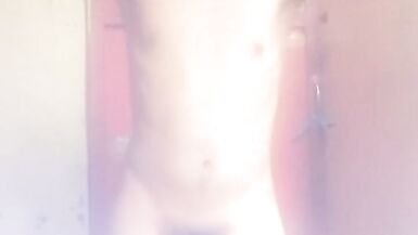 Suboan mo muna ang Reyna ng titi