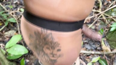 Mirella Diniz was lost in the waterfall when the perverted cameraman found her - 14 image