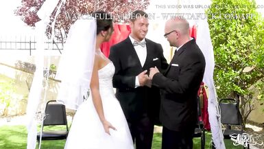 Here Cums the Bride TransAngels - 5 image