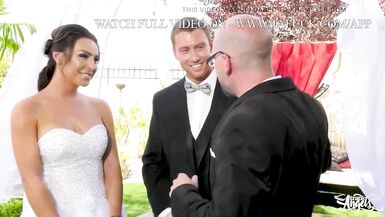 Here Cums the Bride TransAngels - 8 image