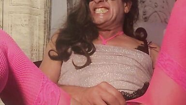 Crossdressing sissy taken a fat 10 incher. Cum on cock and ducks it clean them fucks herself to another orgasm - 8 image