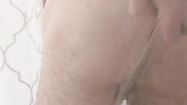 Skinny bitch showering w. cum - 4 image