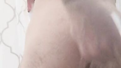 Skinny bitch showering w. cum - 5 image