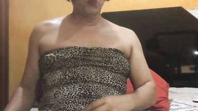 Emmanat Very Hot Latin Shemale - 6 image