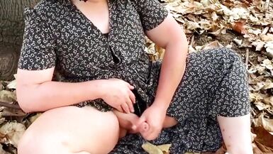 An afternoon in the park with Janice Renee - 7 image