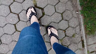I love showing off my sexy feet in public - 7 image
