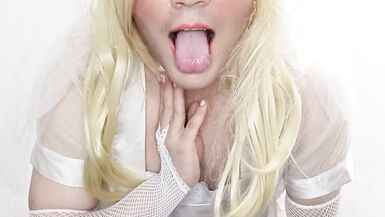 Felixa Teasing and Masturbating in Slutty Bride Lingerie