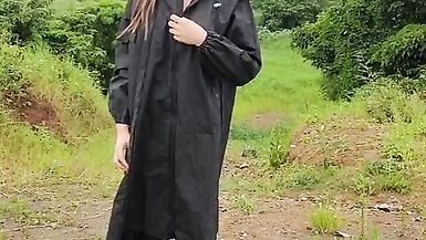 Back to where I got caught !!! Gina cum at park - 8 image