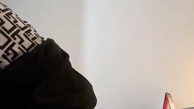 Hijabi trans in skirt rides a dildo - 6 image