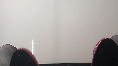 Pussy-plugged trans college girl precums from clit - 4 image