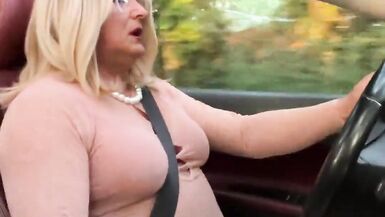 Amateur Crossdresser Kellycd2022 Sexy MILF in Fishnet - 9 image