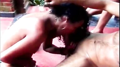 Guys and she-males sucking each other outdoors - 15 image