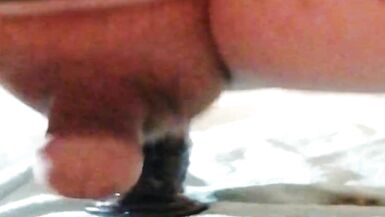 the expansion of the ass thanks to a big Dilto! - 12 image