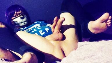 Double cum shot jerk off and ass fingering with Raven LeTrap - 6 image