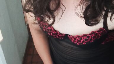 Crossdresser cumming tutorial - 9 image