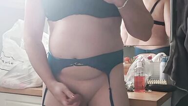 Patty oktoberfest waitress - 11 image