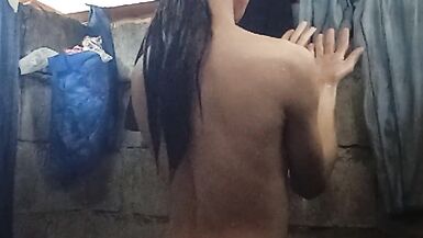 Unya pa kantot ang Reyna sa kanyang amigo didto sa layo - 12 image