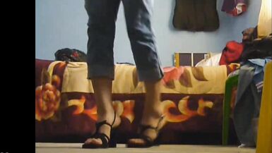 inicios de ponerse tacones negros thalialove - 13 image