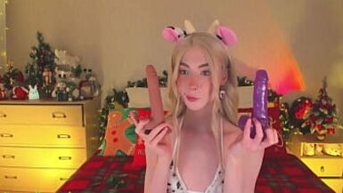 Sweet Eaton Flexing Her Toys while doing Ahegao - 1 image