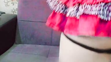 Crossdressing Delight: Musical Moments of Elegance - 14 image