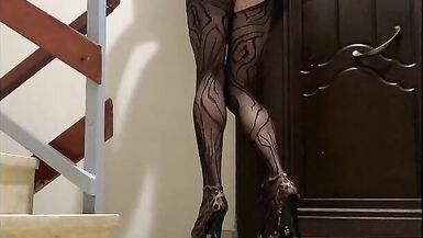 Pizza BOY in the apartment with my body stocking - 15 image