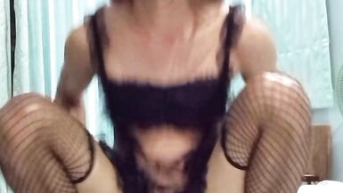 Inexperienceder Playing with a Big Dildo - 10 image