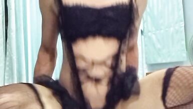 Inexperienceder Playing with a Big Dildo - 6 image