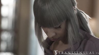 I give my trans stepsister a blowjob when everyone leaves the house - 5 image