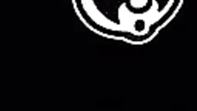 Deep throat a dildo like a pro trans women - 3 image