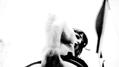 My heart is chaos and love