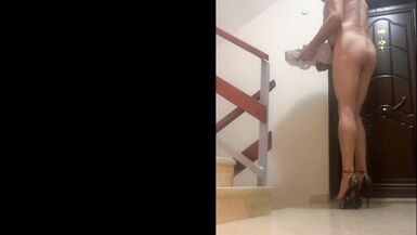 Pizza boy asked me to touch his dick - 10 image