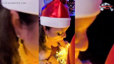 Smoking Christmas blowjob - 9 image