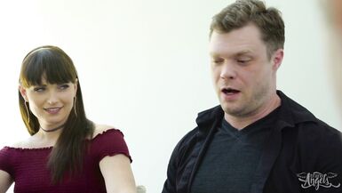 TRANS ANGELS - Mike Goes To Meet His Gf's Family But He Ends Up Fucking Her Sister Natalie Mars - 4 image