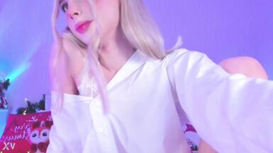 Sweet Eaton a Glimpse into Life's Beauty - 2 image