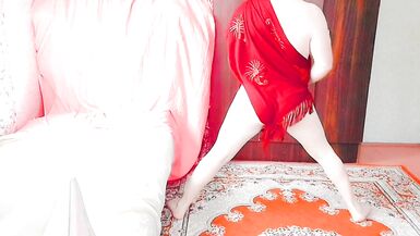 Clothing Tricks: Unleashing Creativity with Every Cloth - 14 image