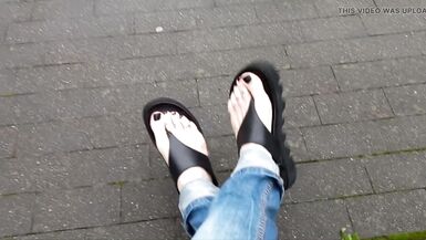 public crossdressing - showing sexy feet - 8 image