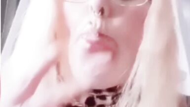 Ts whore Stefanie smoking a 120mm cigarette - 13 image