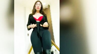 MY BOYFRIEND ASKED ME TO DO HIM A SENSUAL DANCE AND I PUT ON SENSUAL CLOTHES THAT FIT MY BIG ASS - 6 image