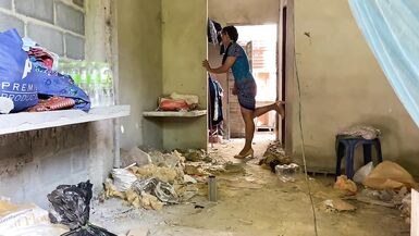 FN081 I'm doing housework waiting for you to come do activities with me. - 14 image