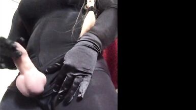 Shooting a big load with big tits - 5 image