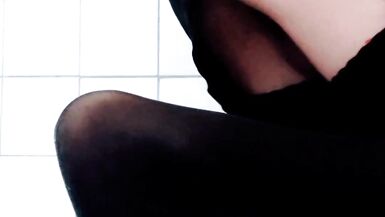 Erika Oak's Forest Enema - 5 image