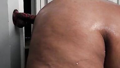 Chubby tranny plows dildo on wall - 4 image